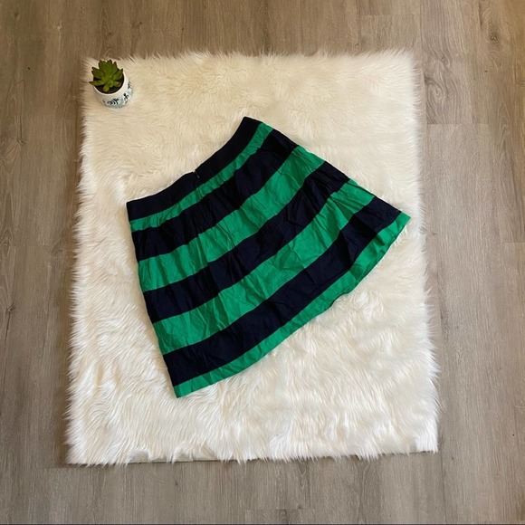 Banana Republic short A line mini skirt green 8 - Picture 5 of 5